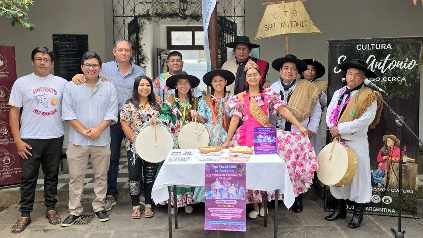 SAN ANTONIO PRESENTÓ EL CARNAVAL DE LA FAMILIA, CRIOLLO Y TRADICIONAL