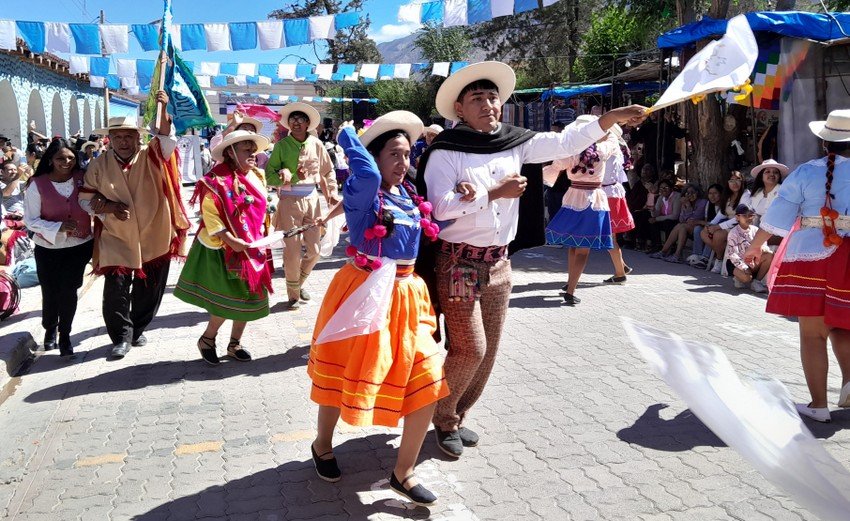 TILCARA ESPERA A LOS TURISTAS CON SU 69º ENERO TILCAREÑO