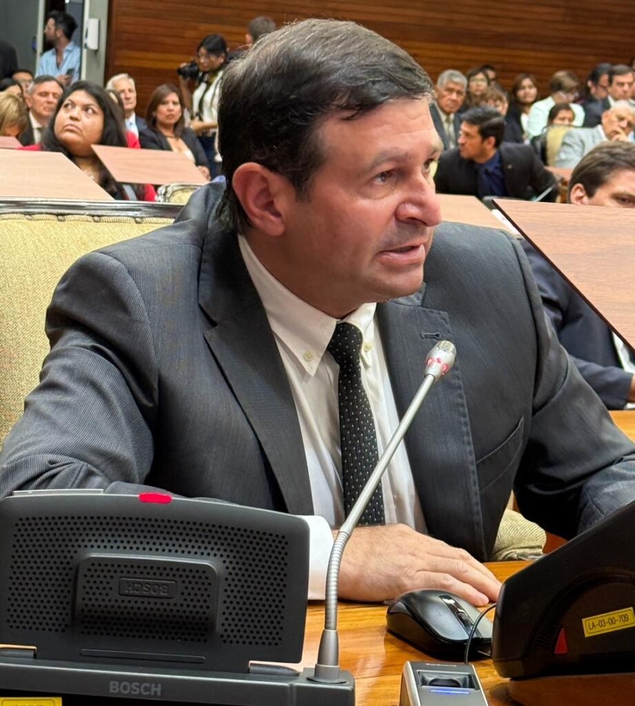 SANTIAGO JUBERT: “EL MENSAJE DE CARLOS SADIR RATIFICA UN ESTADO PRESENTE QUE PRIORIZA A JUJUY ANTE EL ABANDONO NACIONAL”