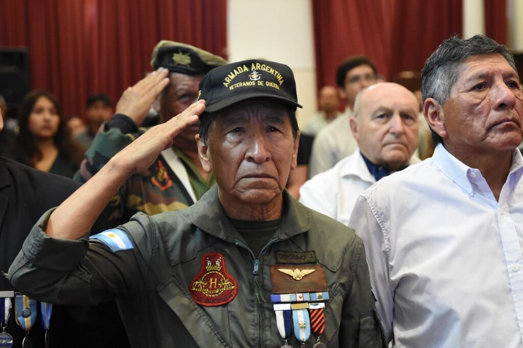 NICOLÁS KASANZEW BRINDÓ CHARLA DEBATE SOBRE MALVINAS EN LA LEGISLATURA