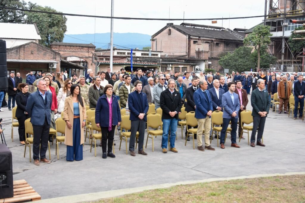 EL VICEGOBERNADOR ALBERTO BERNIS PARTICIPÓ DE LA ZAFRA 2026 DE LEDESMA